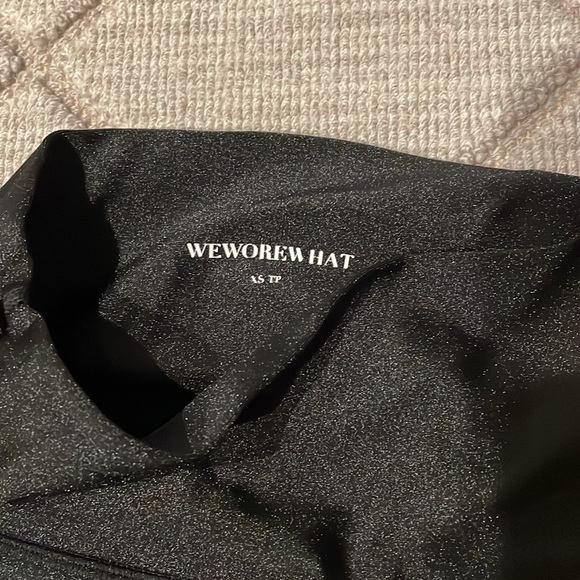 Weworewhat shiny high waisted black leggings - Picture 3 of 3